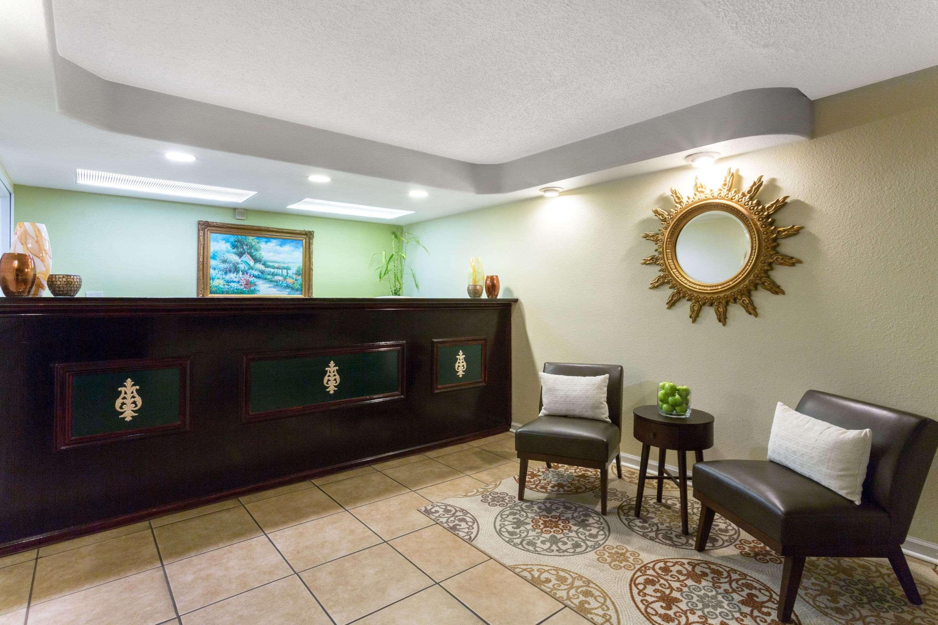 Howard Johnson By Wyndham Tallahassee Exterior foto